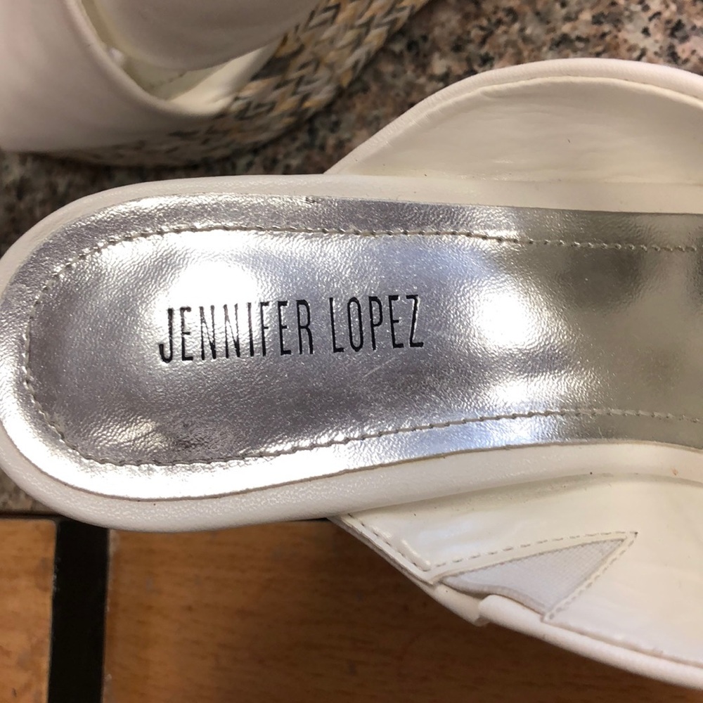 Jennifer Lopez wedges - Picture 4 of 6